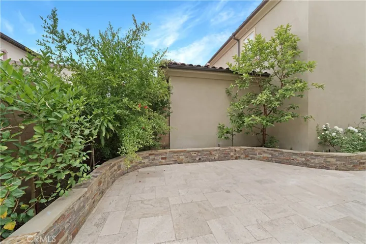 115 Bright Poppy, Irvine, California 92618