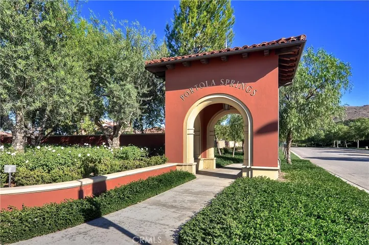 115 Bright Poppy, Irvine, California 92618