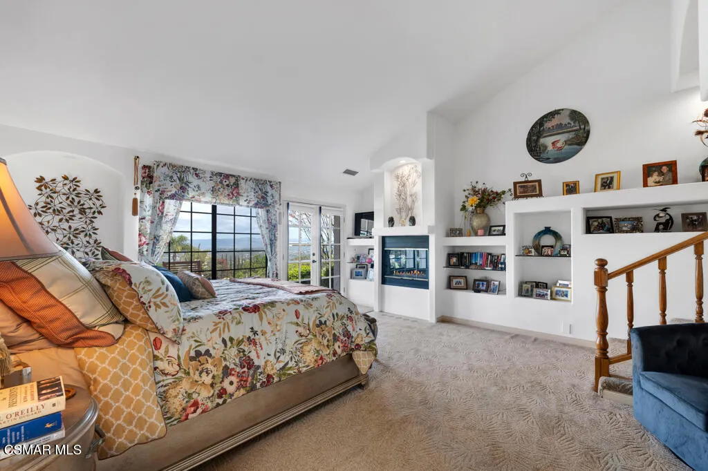 1102 Wildwood Avenue, Thousand Oaks, California 91360 home-pic-15