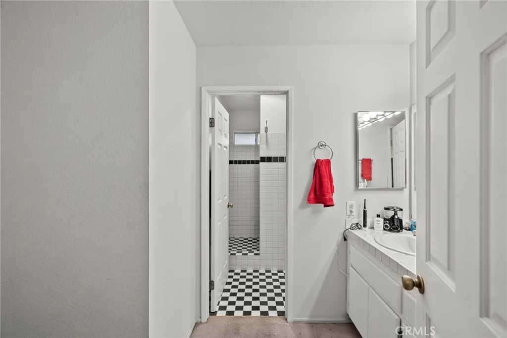 713 S Anaheim Boulevard, Anaheim, California 92805 home-pic-27