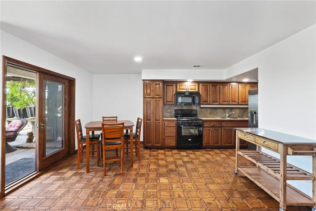 27955 Gallina, Mission Viejo, California 92692 home-pic-57