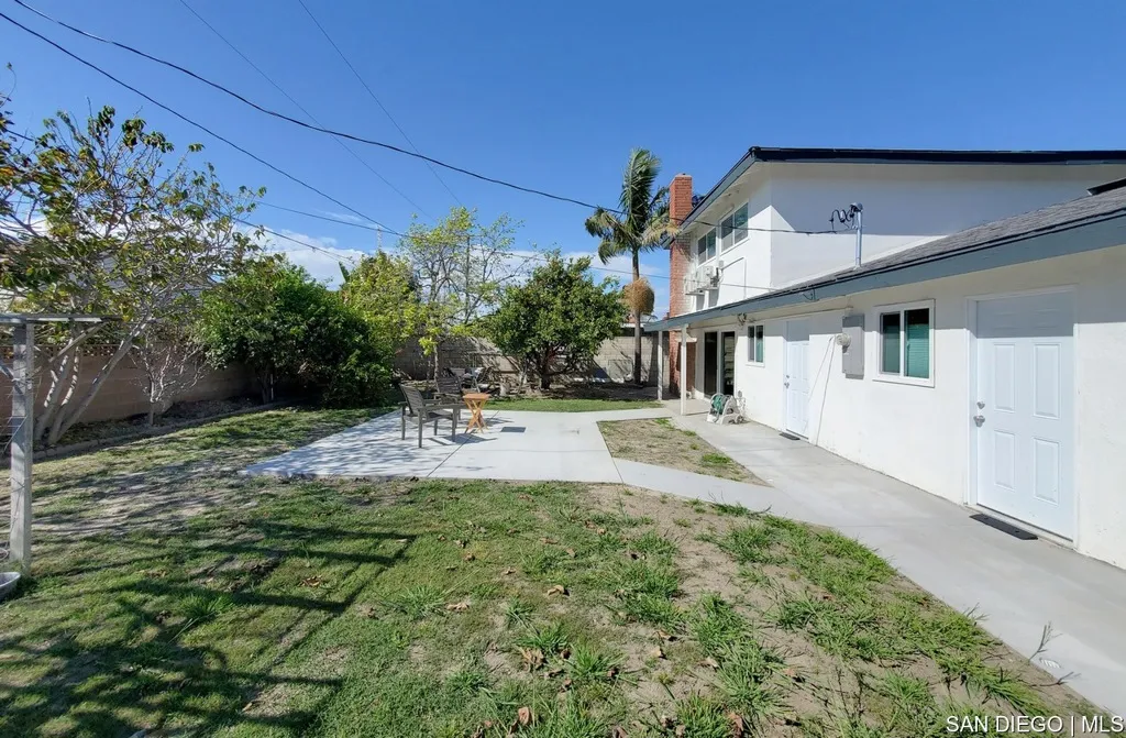 , Fountain Valley, California 92708 home-pic-46