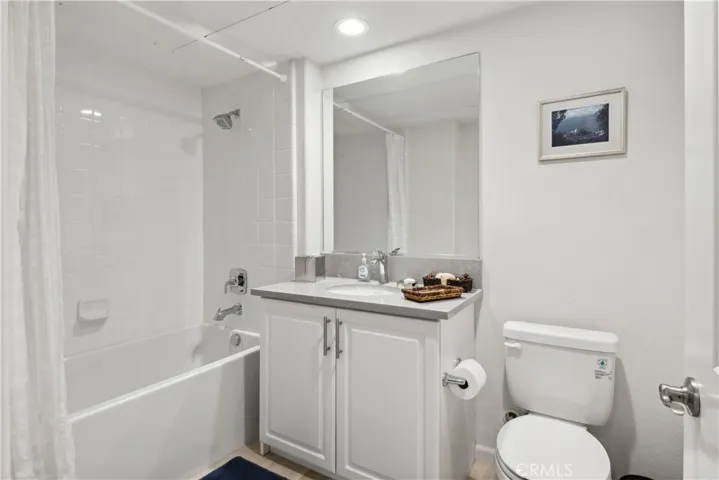 Central Bathroom