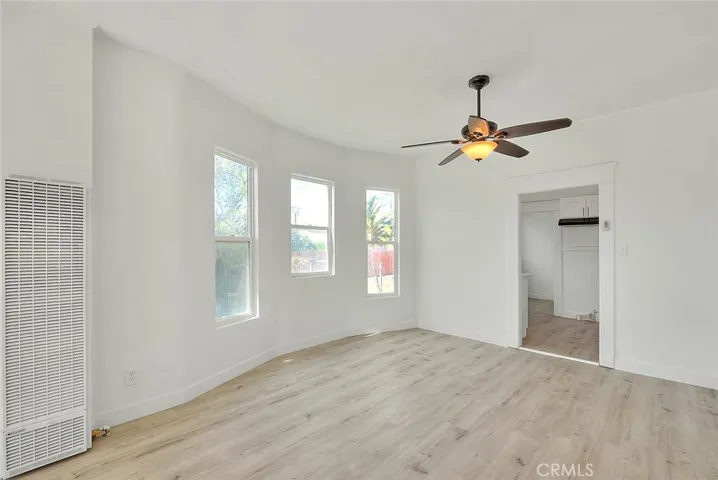 261 E C Street, Colton, California 92324