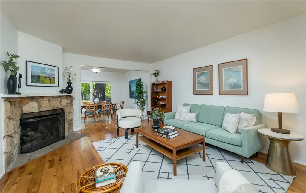 5874 Freeman Avenue, La Crescenta, California 91214 home-pic-9