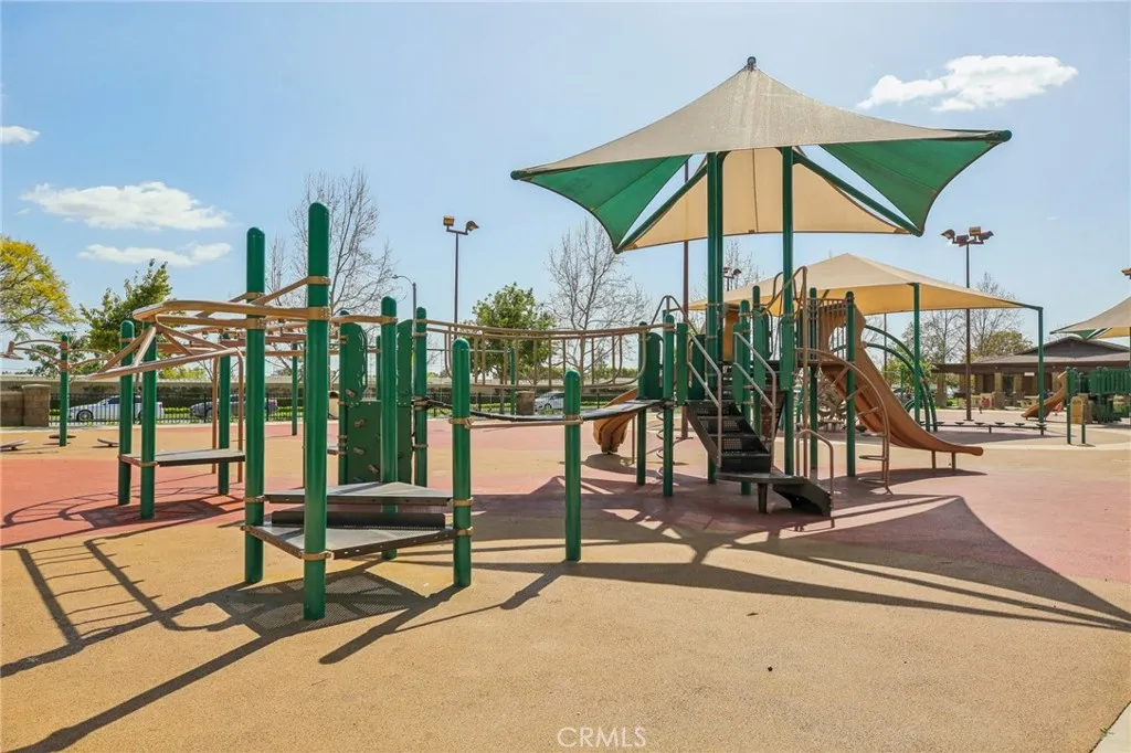 3055 N Torrey Pine Lane, Orange, California 92865 home-pic-11