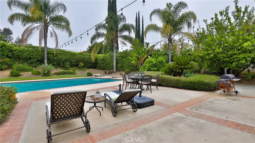 12698 La Solana Drive, Redlands, California 92373 home-pic-46