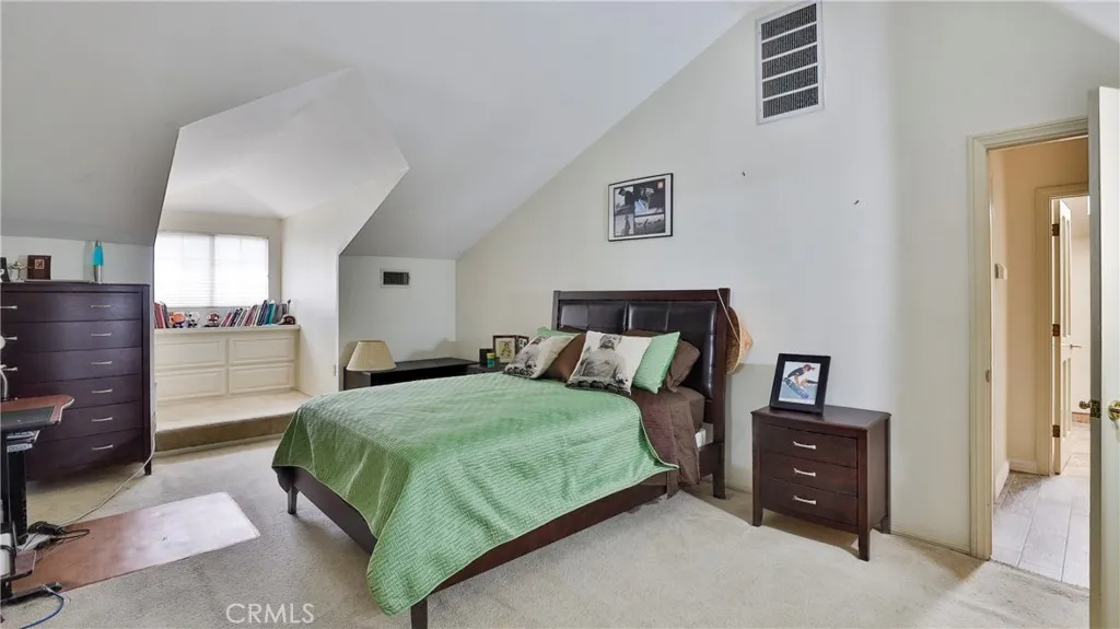 12698 La Solana Drive, Redlands, California 92373 home-pic-36