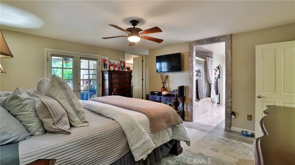 12698 La Solana Drive, Redlands, California 92373 home-pic-25