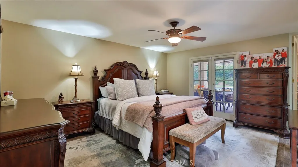 12698 La Solana Drive, Redlands, California 92373 home-pic-24