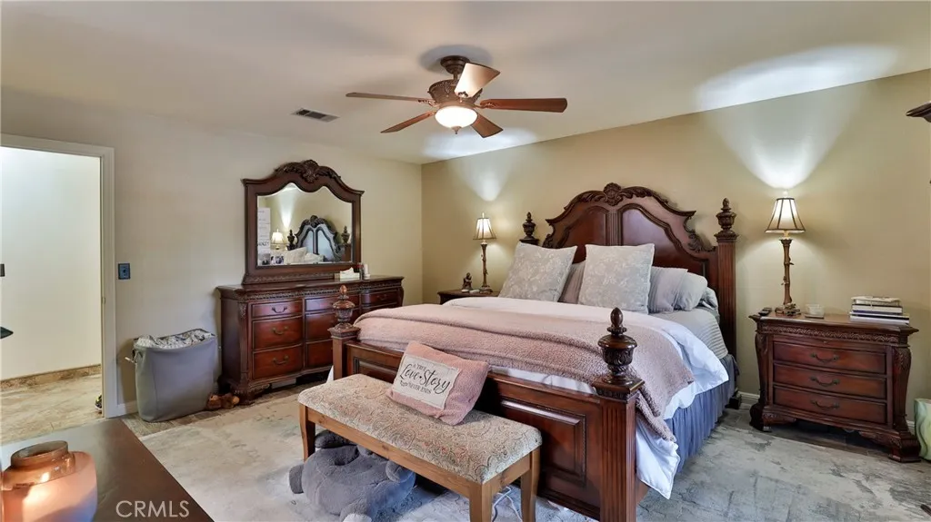 12698 La Solana Drive, Redlands, California 92373 home-pic-26