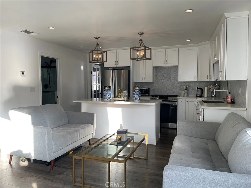 1246 Irving, Glendale, California 91201 home-pic-13