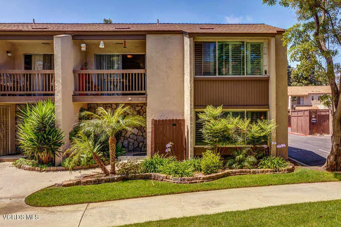 1112 Okapi Ln Ventura CA 93003-small-002