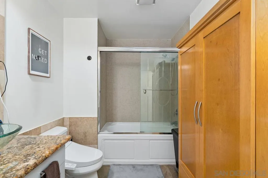 1150 J St 218, San Diego, California 92101 home-pic-18