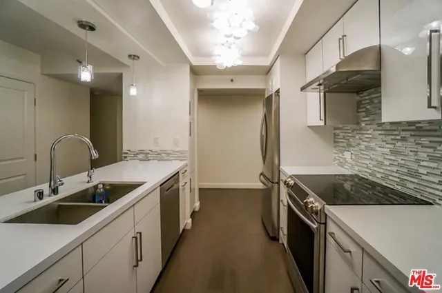 600 W 9th Street 1116, Los Angeles, California 90015