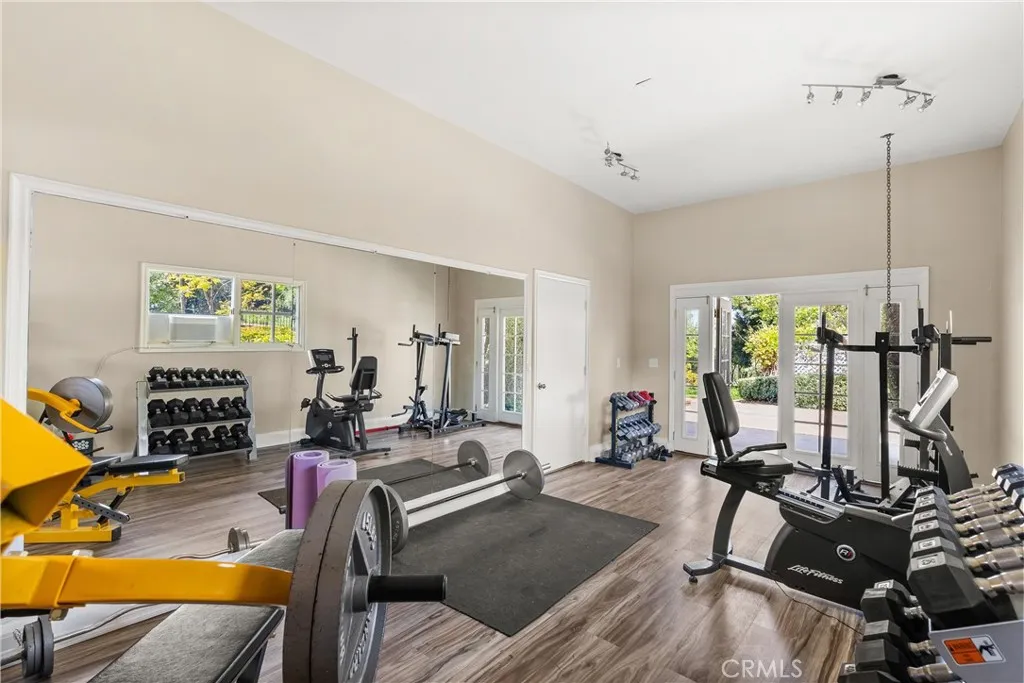 1331 Hidden Springs Drive, Corona, California 92881 home-pic-50