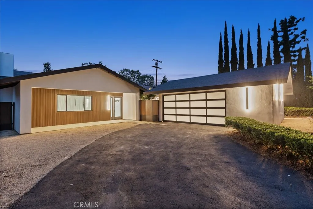 211 Deborah Court, Upland, California 91784 home-pic-46