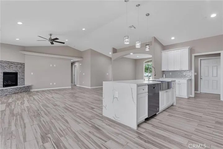 10399 Fifth Avenue, Hesperia, California 92345
