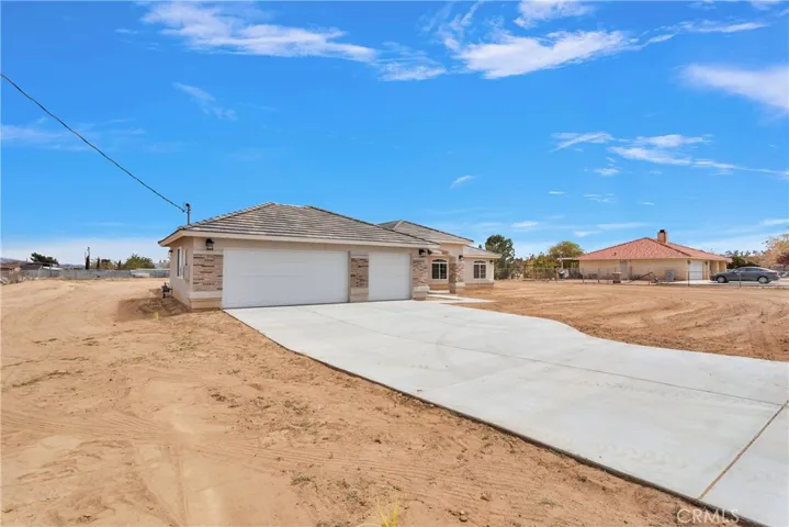 10399 Fifth Avenue, Hesperia, California 92345
