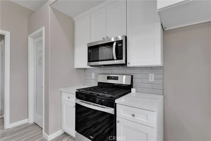 10399 Fifth Avenue, Hesperia, California 92345