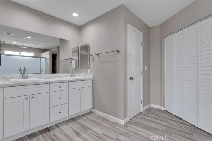 10399 Fifth Avenue, Hesperia, California 92345