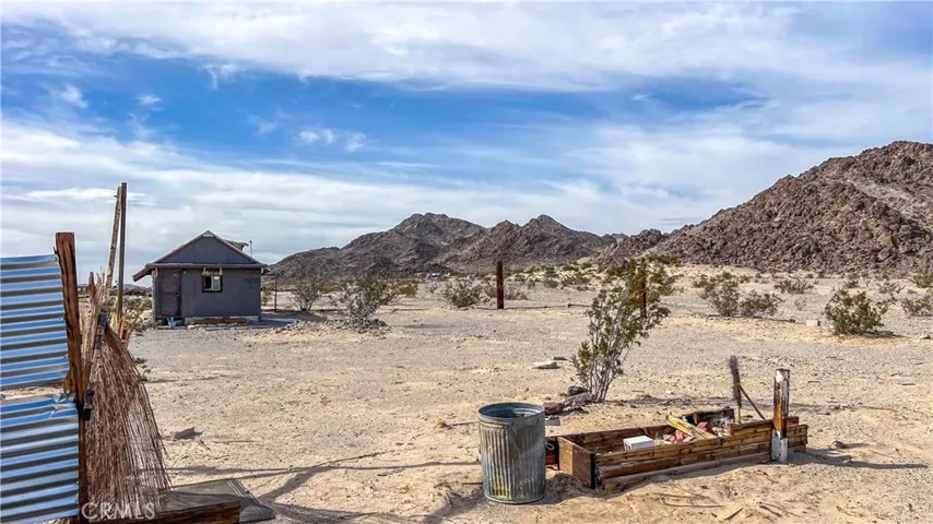 79770 Encanto Road, 29 Palms, California 92277