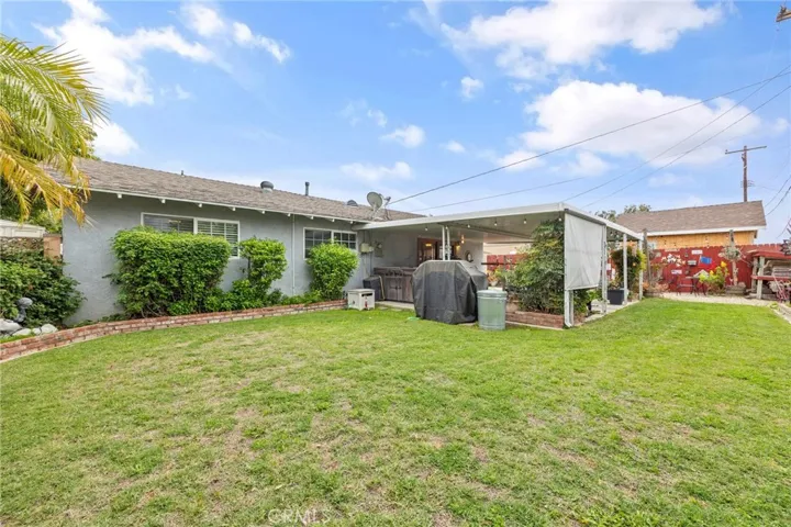 Very large back yard