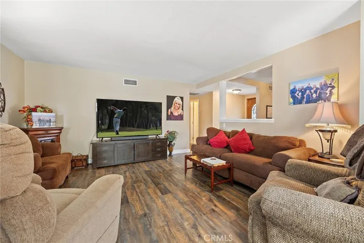 Beautiful flooring throughout