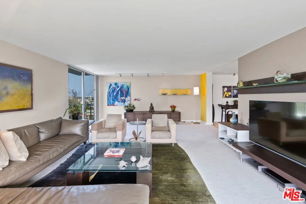 535 Ocean Avenue 8c, Santa Monica, California 90402 home-pic-9