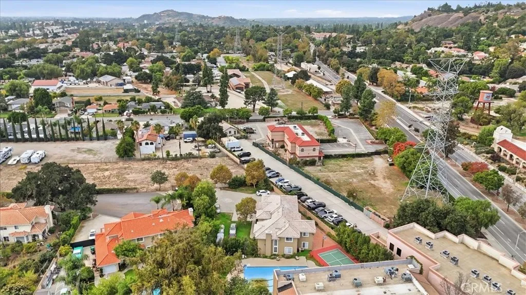 1136 Cherokee Court, San Dimas, California 91773 home-pic-70