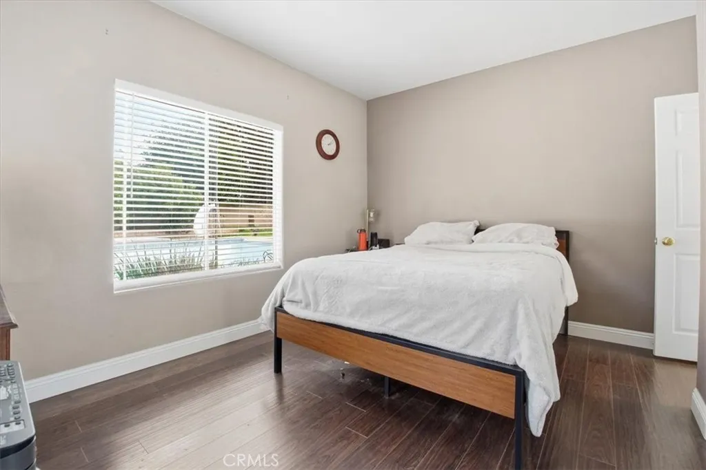 1136 Cherokee Court, San Dimas, California 91773 home-pic-40
