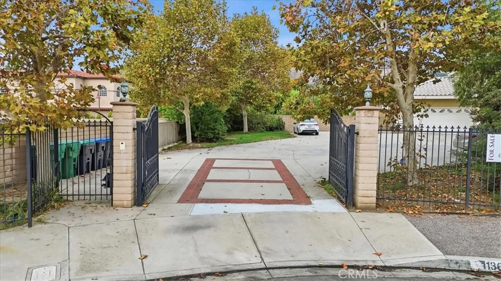1136 Cherokee Court, San Dimas, California 91773 home-pic-1
