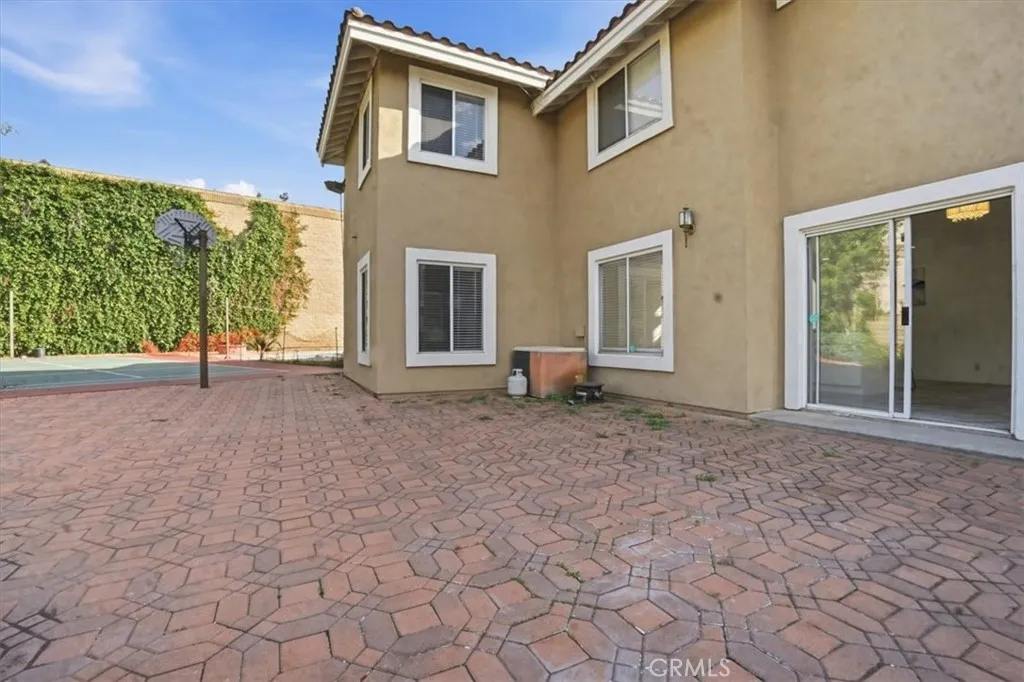 1136 Cherokee Court, San Dimas, California 91773 home-pic-9