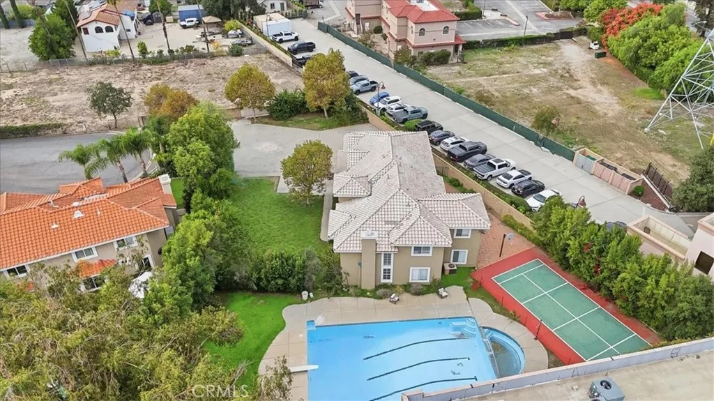 1136 Cherokee Court, San Dimas, California 91773 home-pic-71