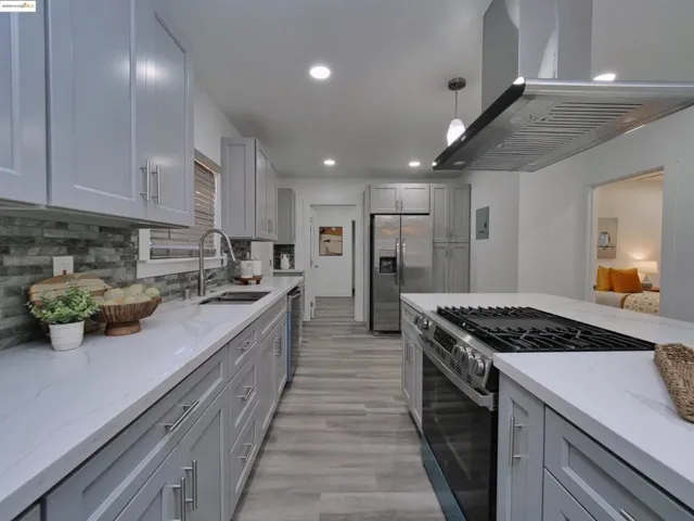 3036 23rd Avenue, Oakland, California 94602