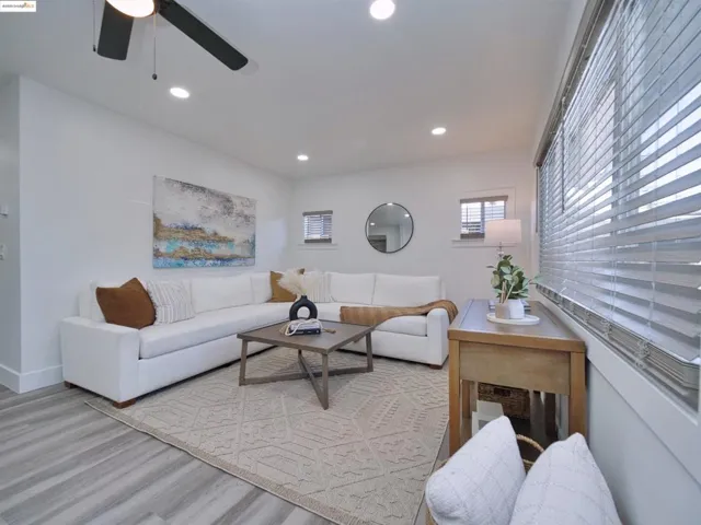 3036 23rd Avenue, Oakland, California 94602