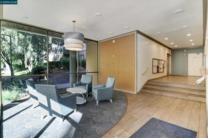 440 N Civic Dr 315, Walnut Creek, California 94596