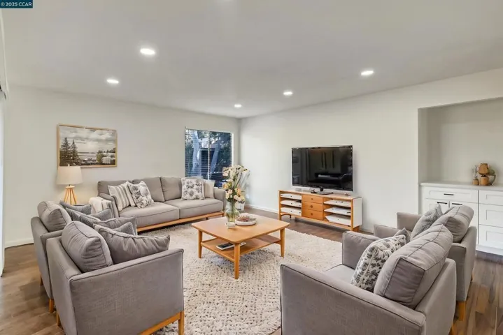 440 N Civic Dr 315, Walnut Creek, California 94596