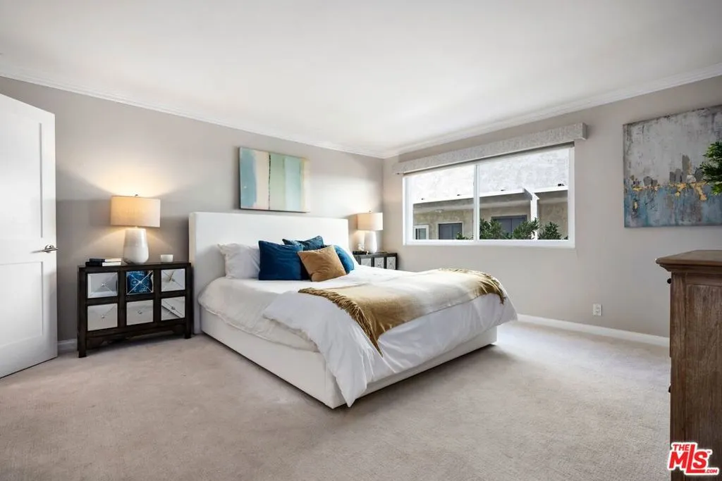 1131 12th Street 103, Santa Monica, California 90403 home-pic-10