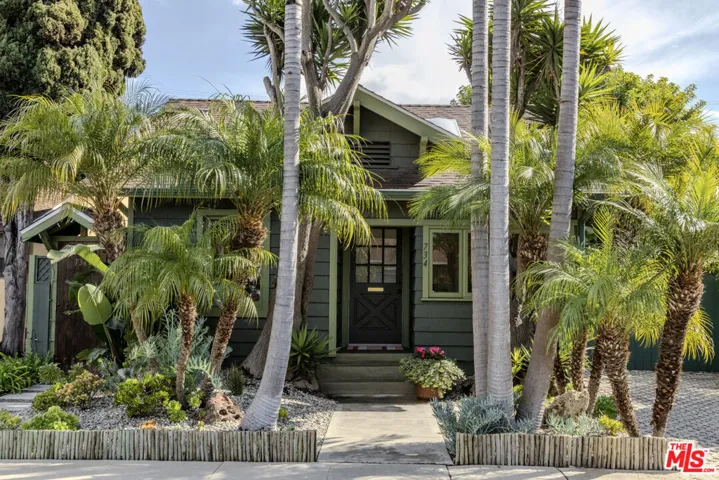 734 Milwood Avenue, Venice, California 90291
