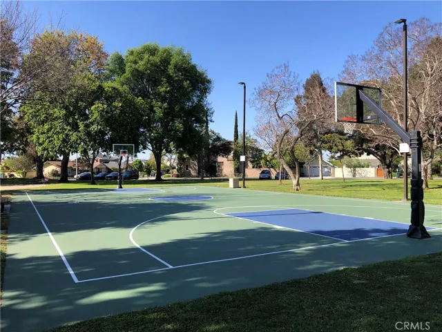 11402 Donovan Road, Los Alamitos, California 90720