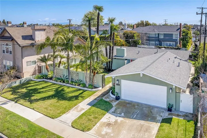 11402 Donovan Road, Los Alamitos, California 90720