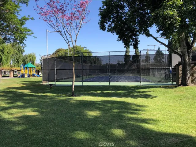 11402 Donovan Road, Los Alamitos, California 90720