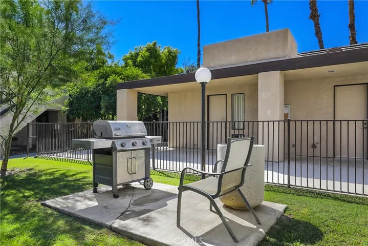 2601 S Broadmoor Drive 5, Palm Springs, California 92264