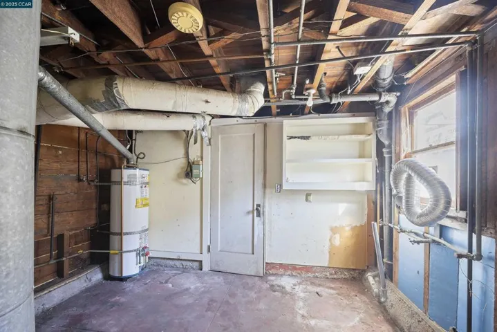 4414 S Pleasant Valley Ct S, Oakland, California 94611
