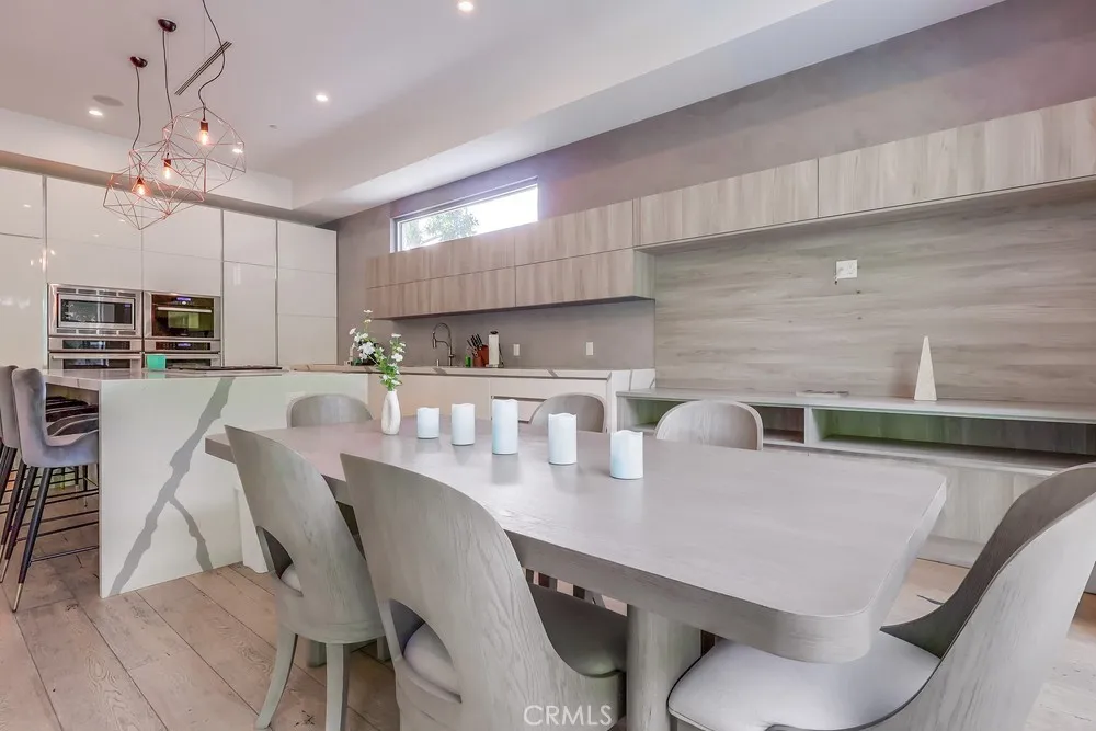 737 N Cherokee Avenue, Los Angeles, California 90038 home-pic-14