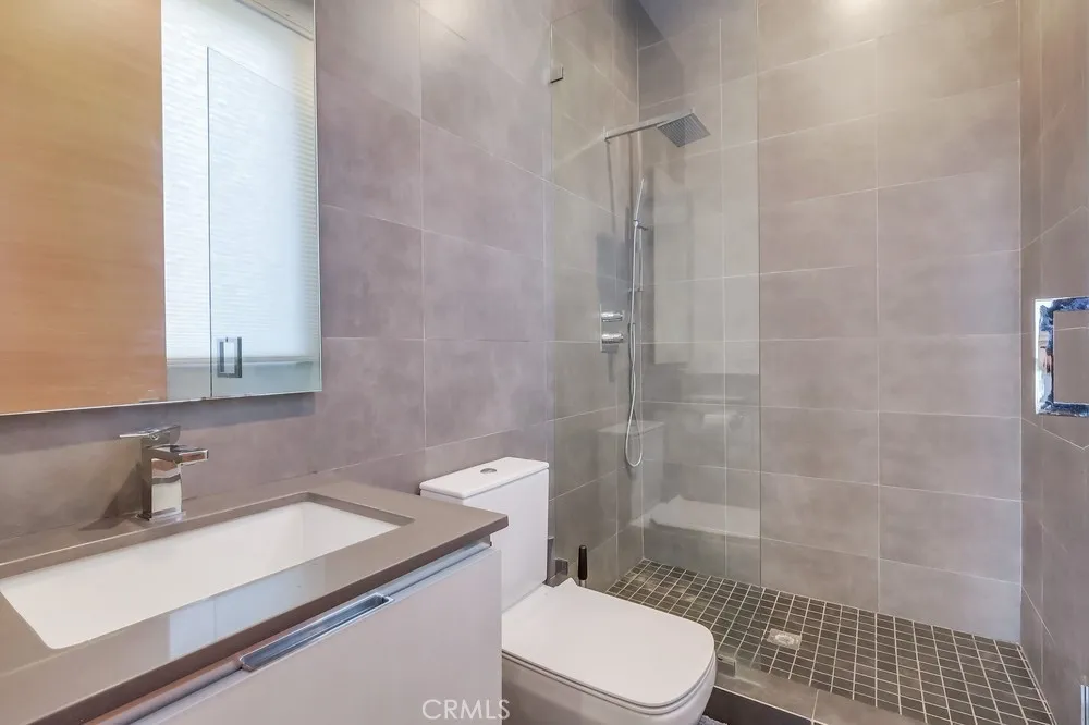 737 N Cherokee Avenue, Los Angeles, California 90038 home-pic-41