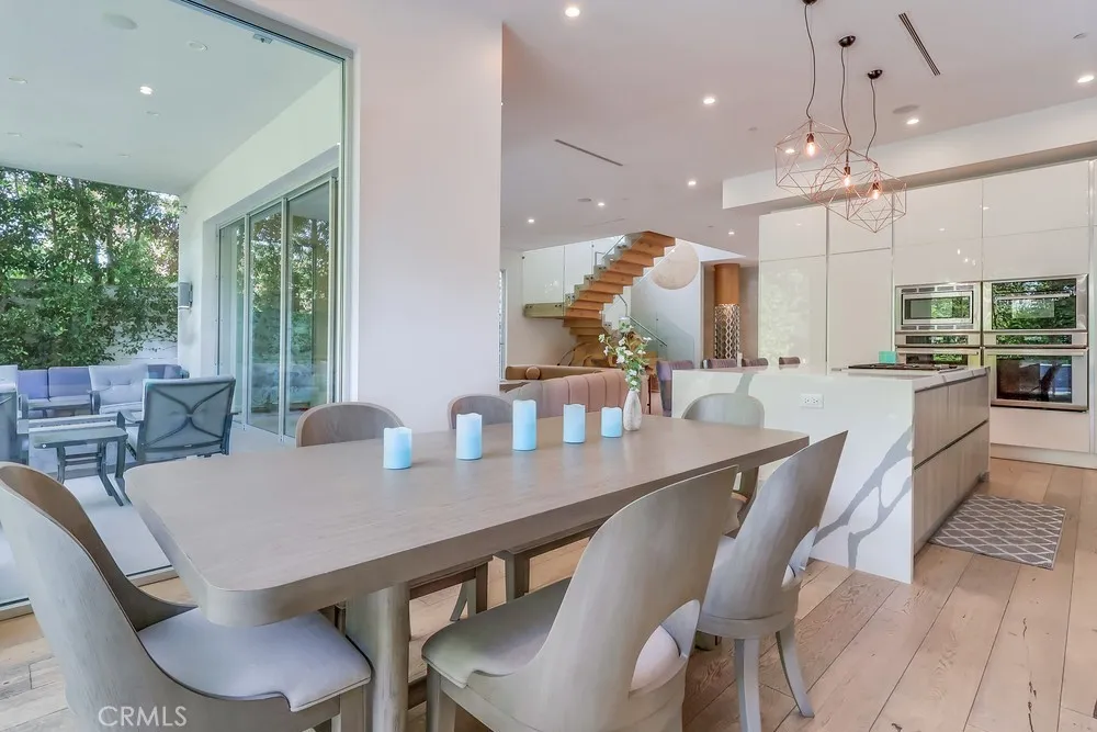 737 N Cherokee Avenue, Los Angeles, California 90038 home-pic-13