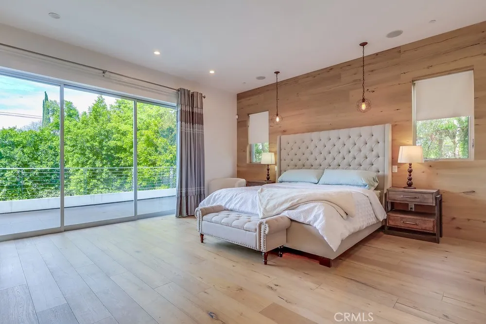 737 N Cherokee Avenue, Los Angeles, California 90038 home-pic-25