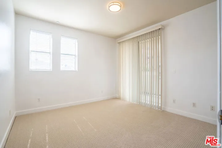 848 Irolo Street 301, Los Angeles, California 90005